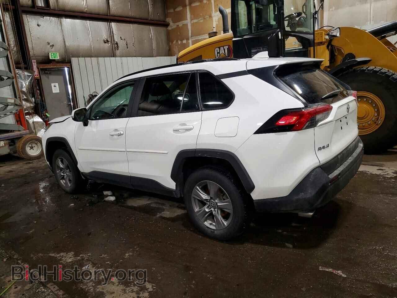 2023 TOYOTA RAV4 - VIN: 2T3P1RFV2PC386236 - Фото 2
