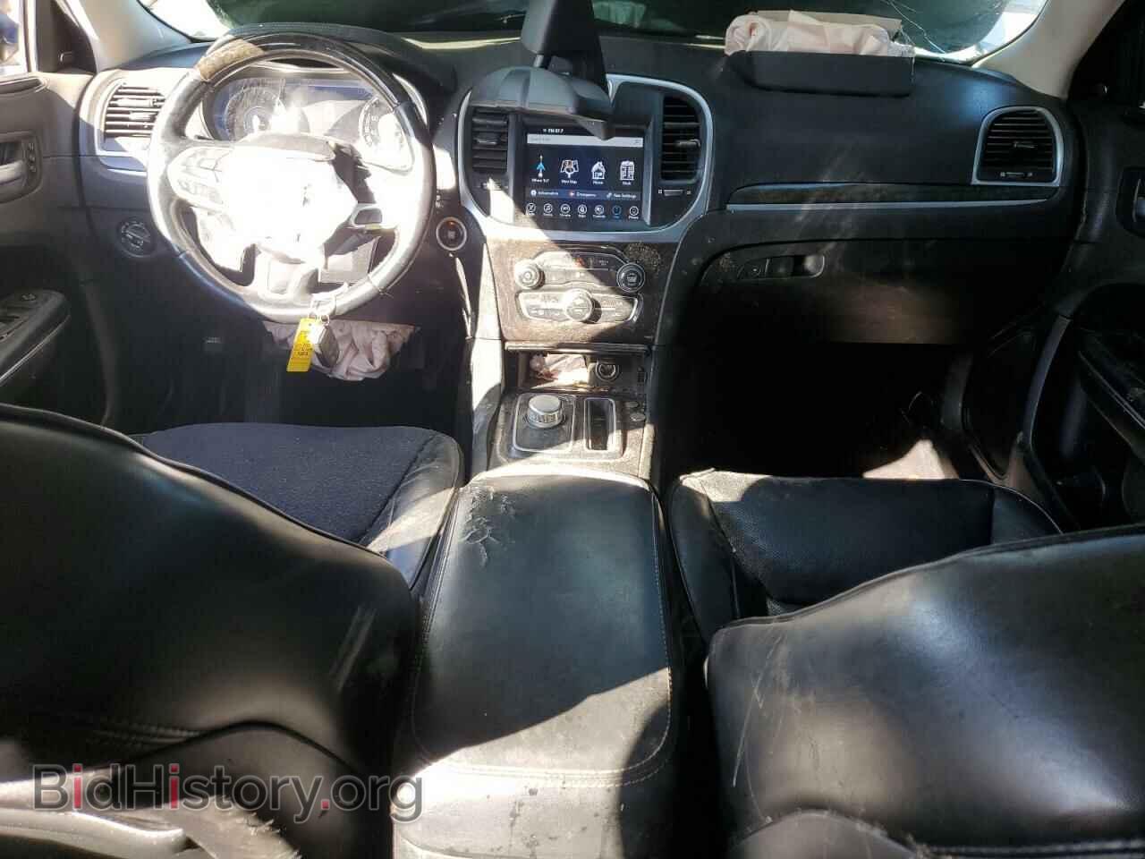 2017 CHRYSLER 300 - VIN: 2C3CCAEG0HH564355 - Фото 8
