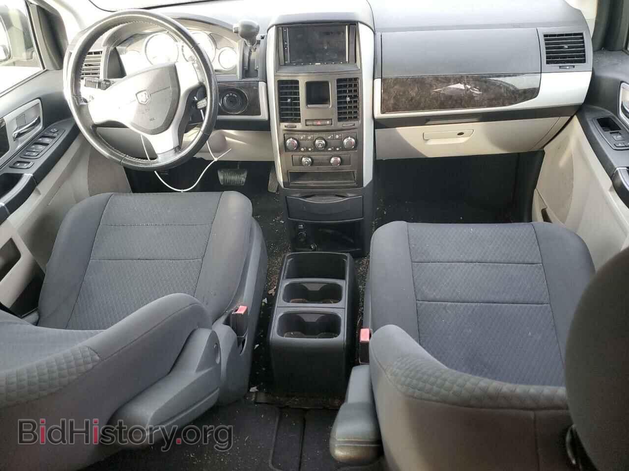 2010 DODGE CARAVAN - VIN: 2D4RN5D15AR268772 - Фото 8