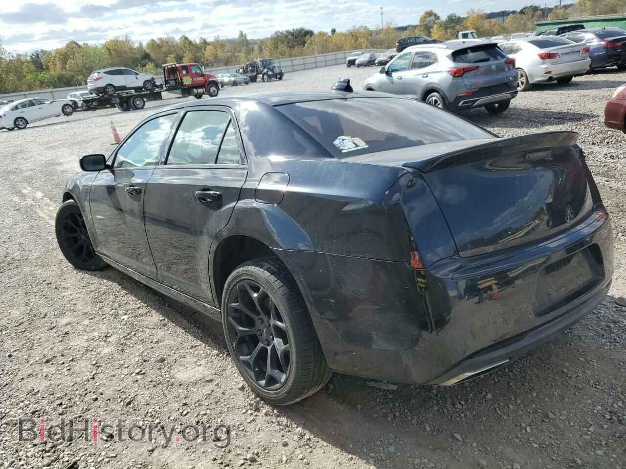 2016 CHRYSLER 300 - VIN: 2C3CCABT5GH135793 - Фото 2