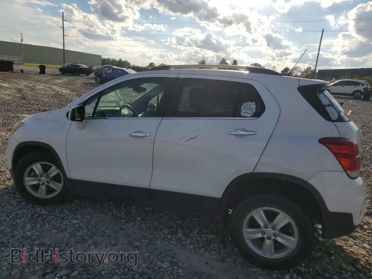 2018 CHEVROLET TRAX - VIN: KL7CJLSB5JB522085 - Фото 2