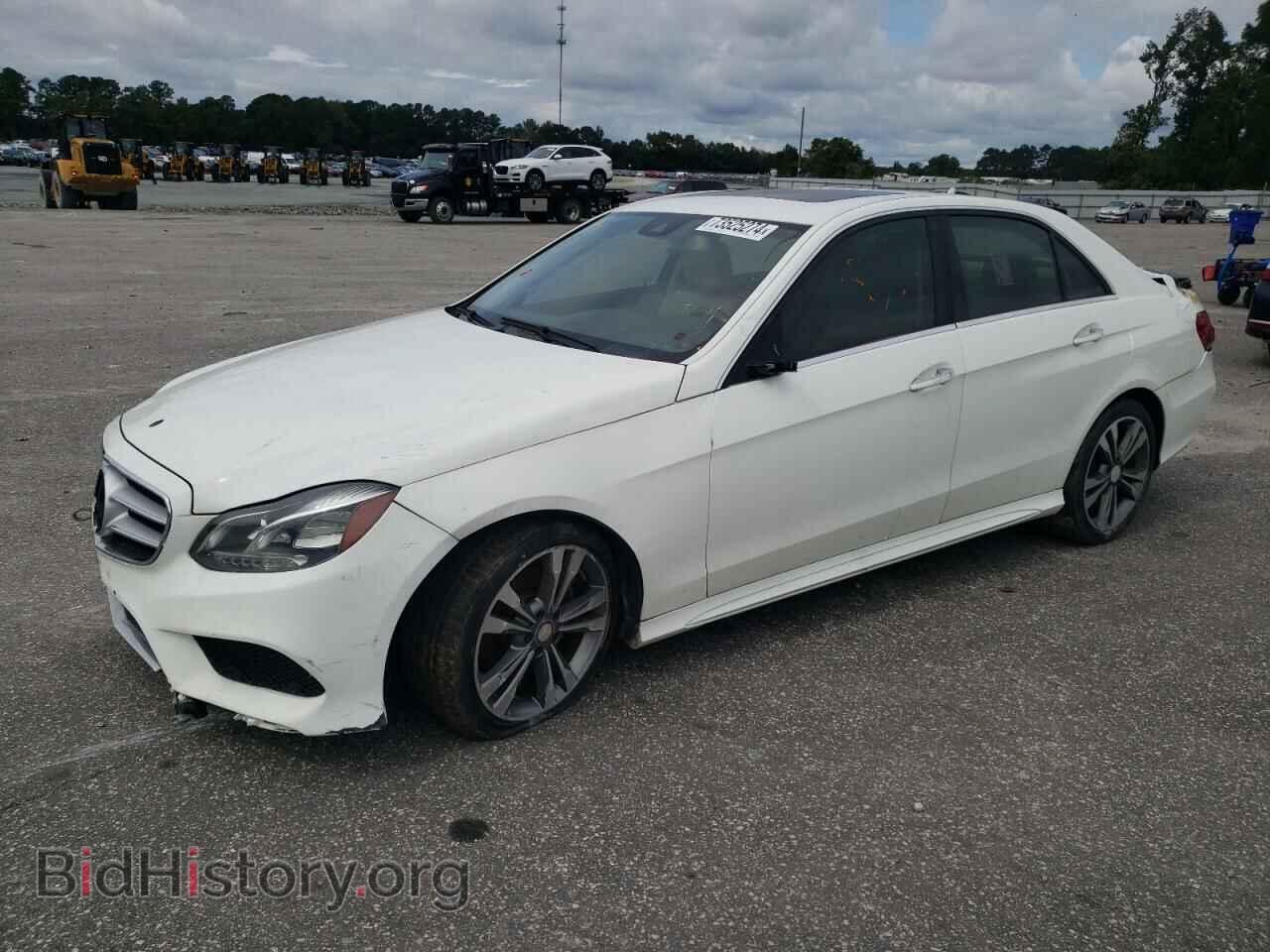 Photo WDDHF5KB2EA926565 - MERCEDES-BENZ E-CLASS 2014