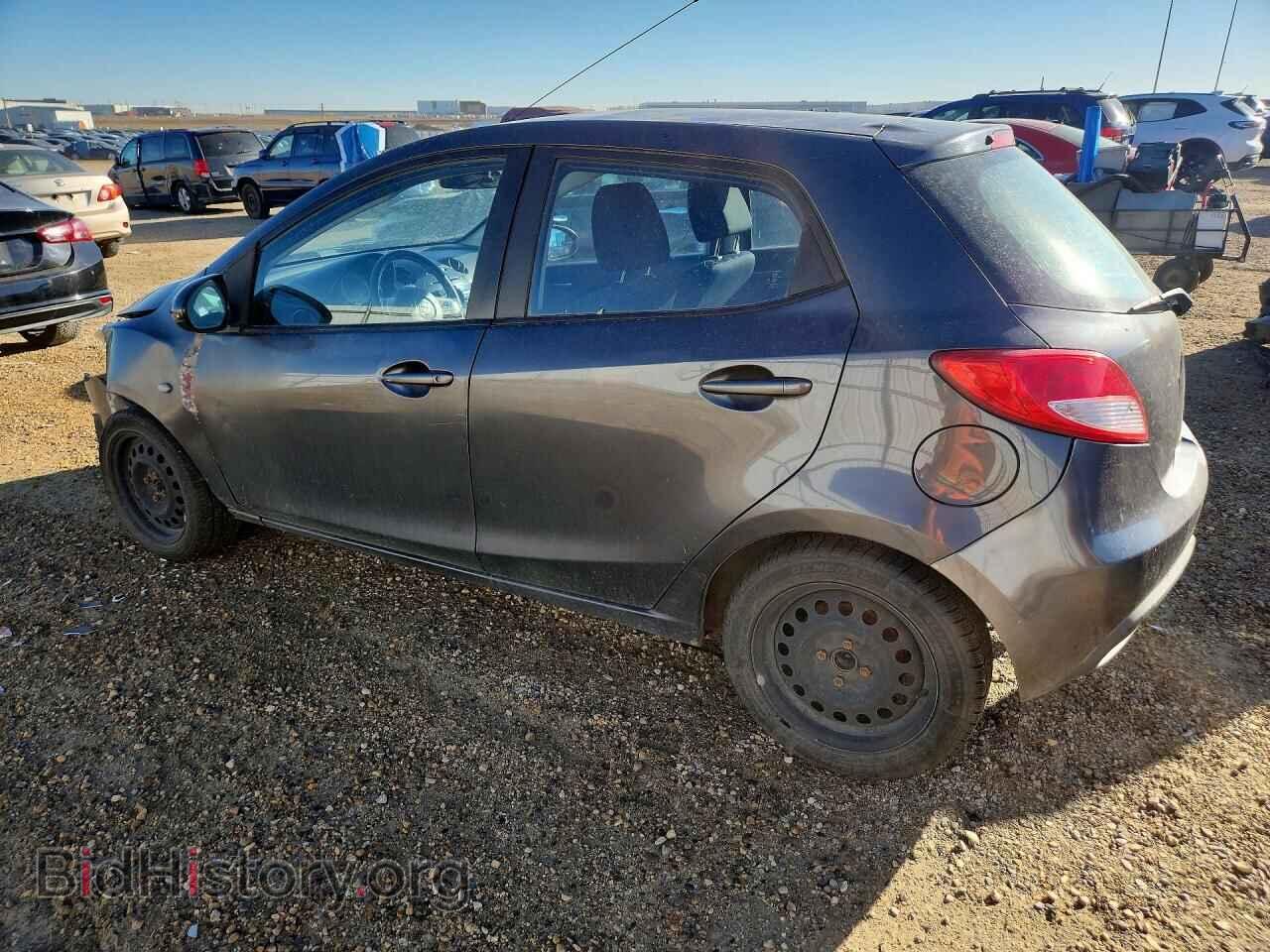 2013 Mazda 2 (VIN JM1DE1KY4D0165082) — фото 2 из 13