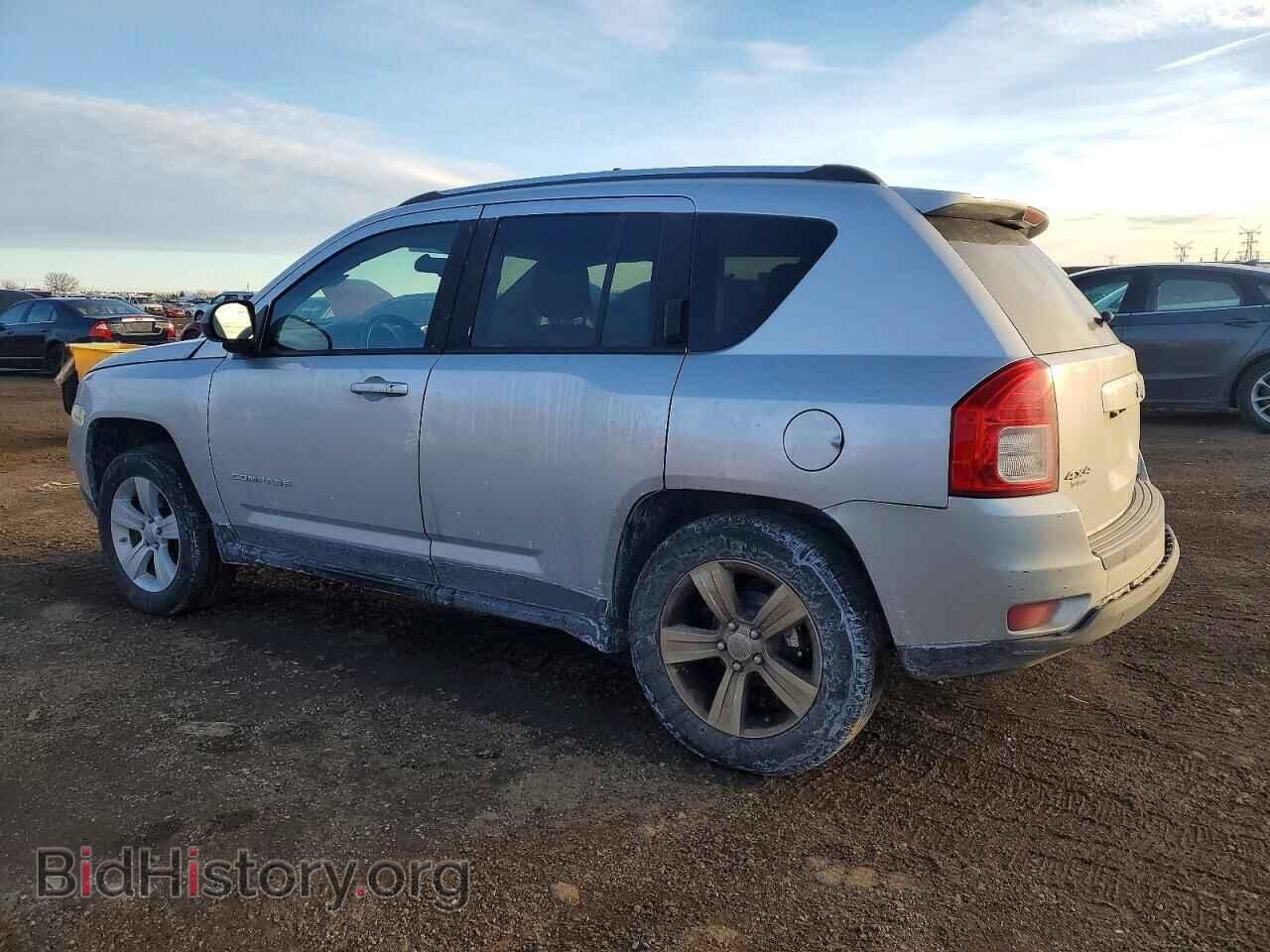 2012 JEEP COMPASS - VIN: 1C4NJDEB6CD573485 - Photo 2