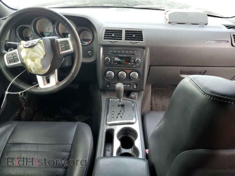 2012 Dodge CHALLENGER (VIN 2C3CDYAG3CH268671) — photo 8 of 12