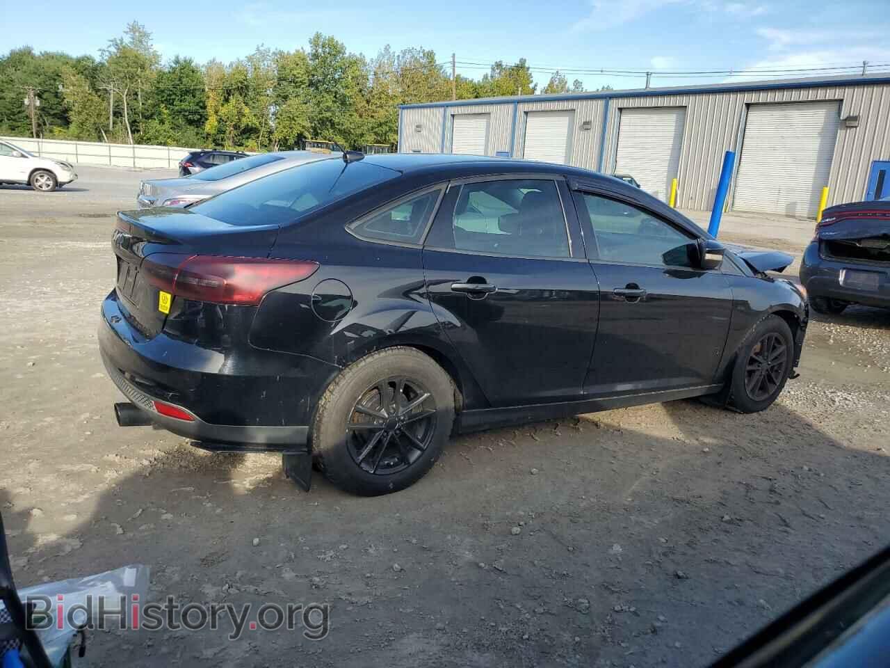 2017 FORD FOCUS - VIN: 1FADP3F28HL234071 - Photo 3
