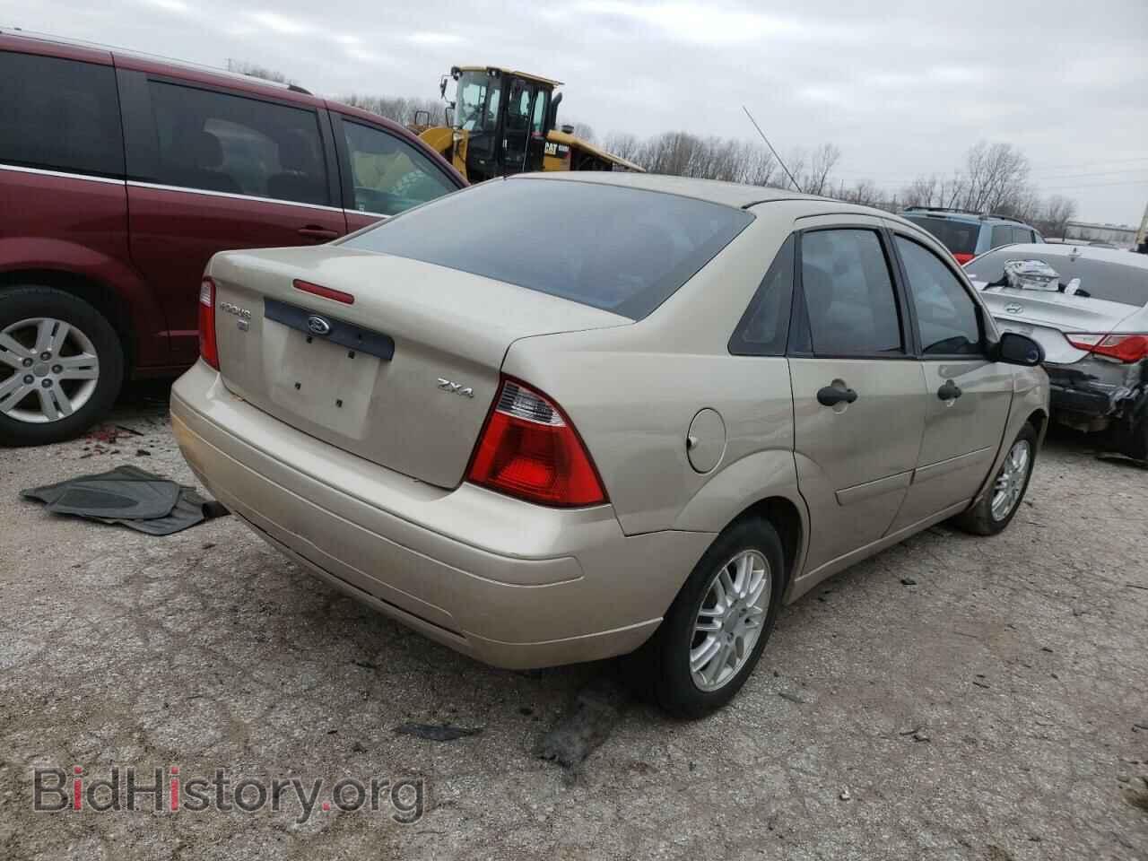 2006 FORD FOCUS - VIN: 1FAFP34N16W155732 - Фото 3