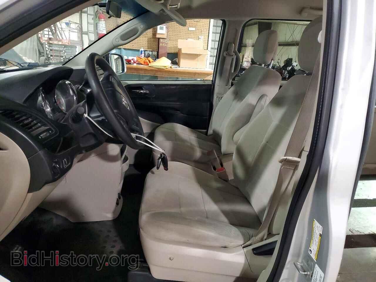 2012 Dodge RAM VAN (VIN 2C4JDGAG0CR318286) — photo 7 of 13
