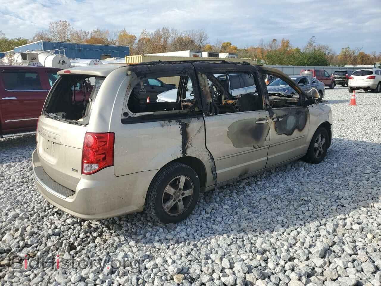 2013 DODGE CARAVAN - VIN: 2C4RDGCG2DR581042 - Фото 3