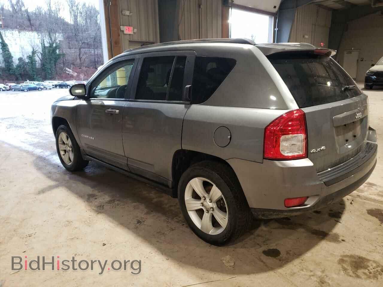 2011 JEEP COMPASS - VIN: 1J4NF1FB3BD277699 - Photo 2