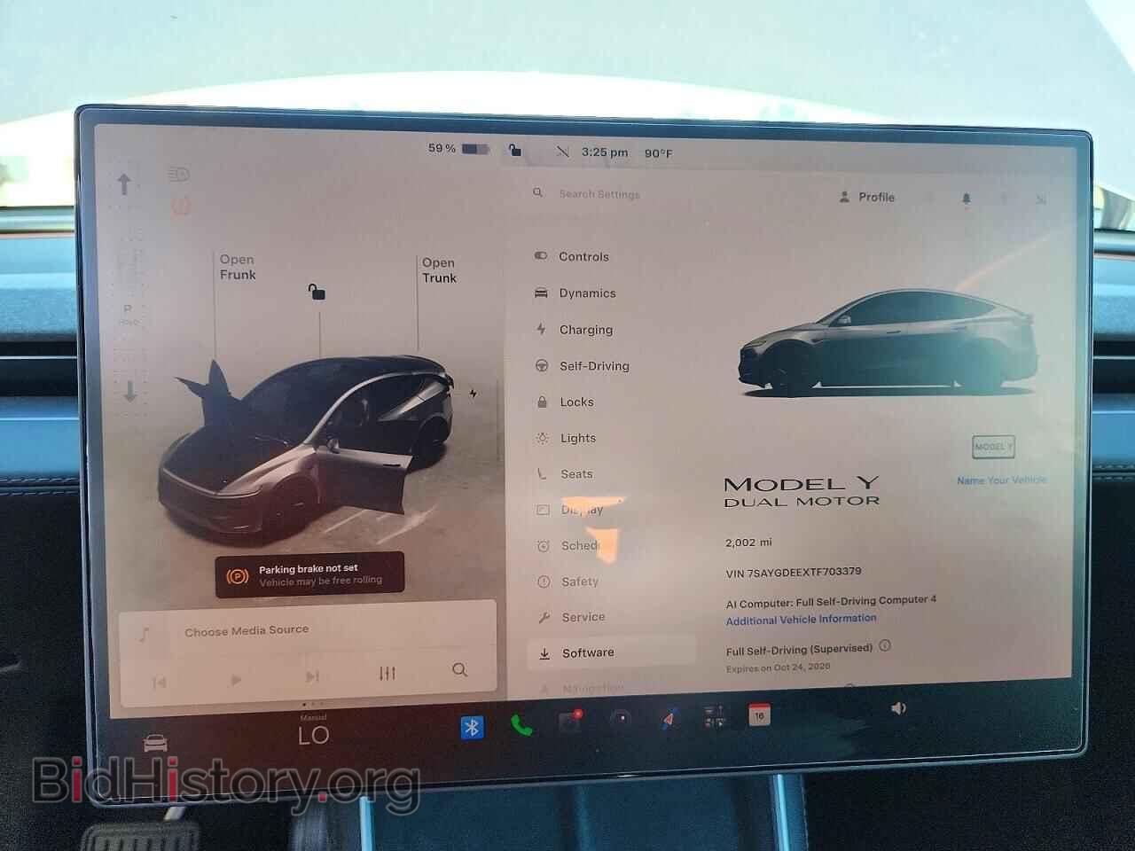 2026 TESLA MODEL Y - VIN: 7SAYGDEEXTF703379 - Photo 9