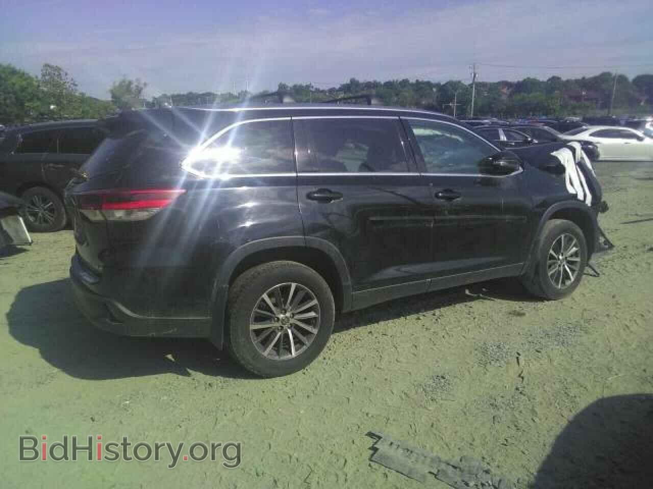 2019 TOYOTA HIGHLANDER - VIN: 5TDJZRFH6KS587607 - Photo 3