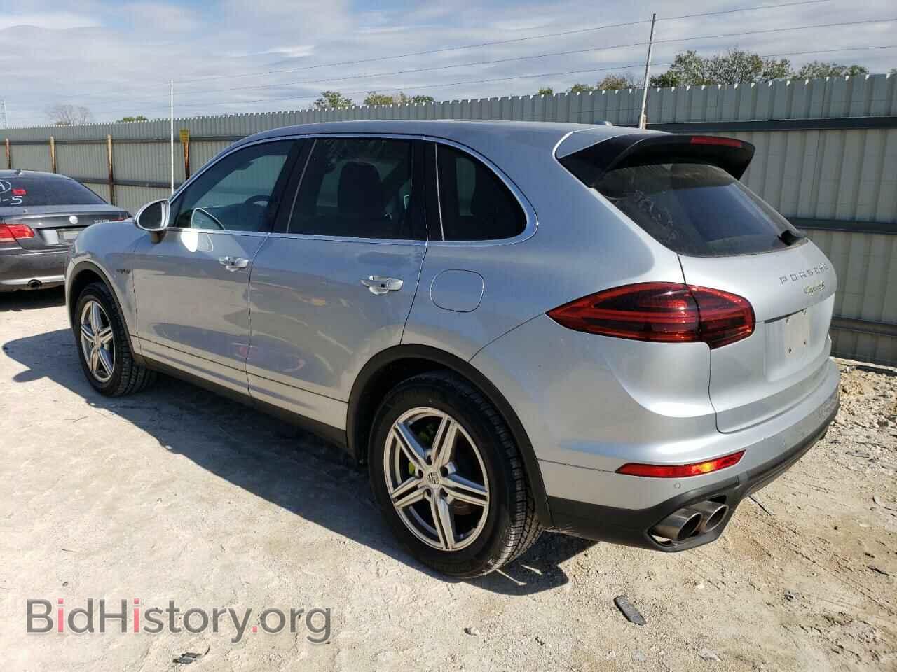 2016 PORSCHE CAYENNE - VIN: WP1AE2A27GLA18147 - Фото 2