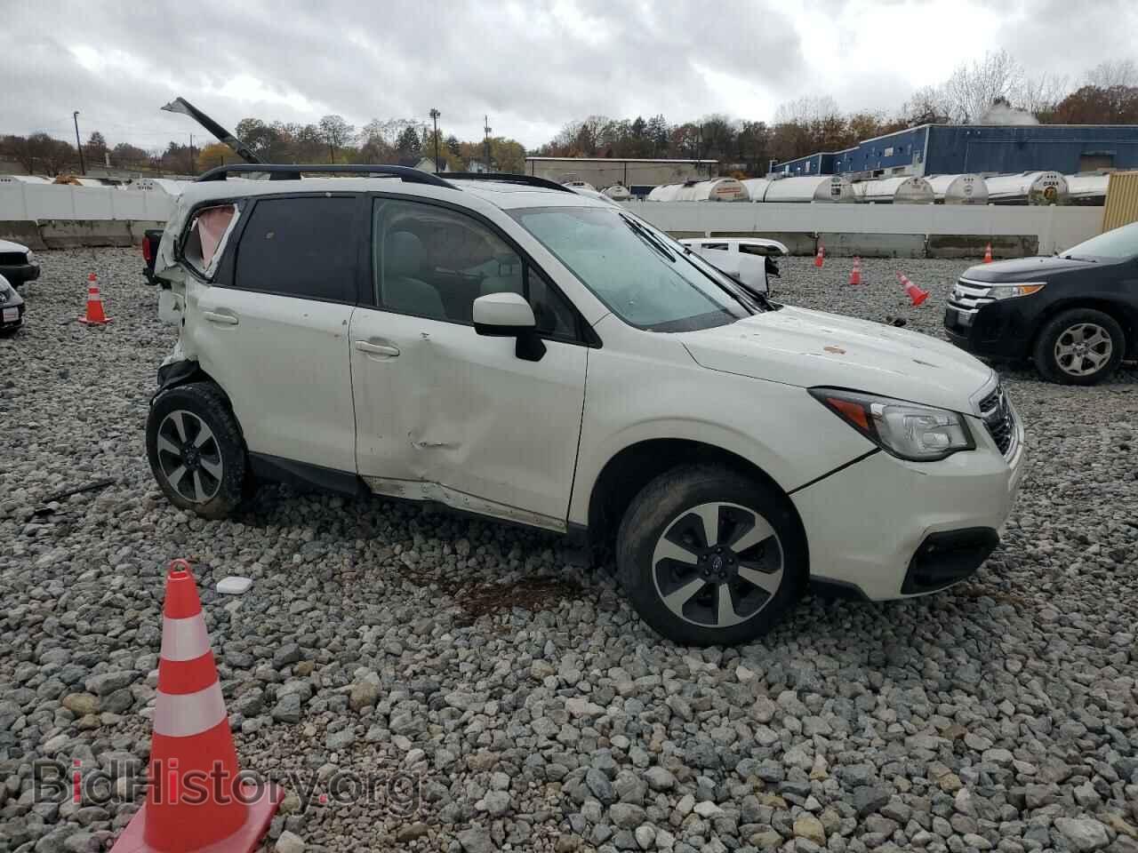 2017 SUBARU FORESTER - VIN: JF2SJAEC6HH596230 - Фото 4