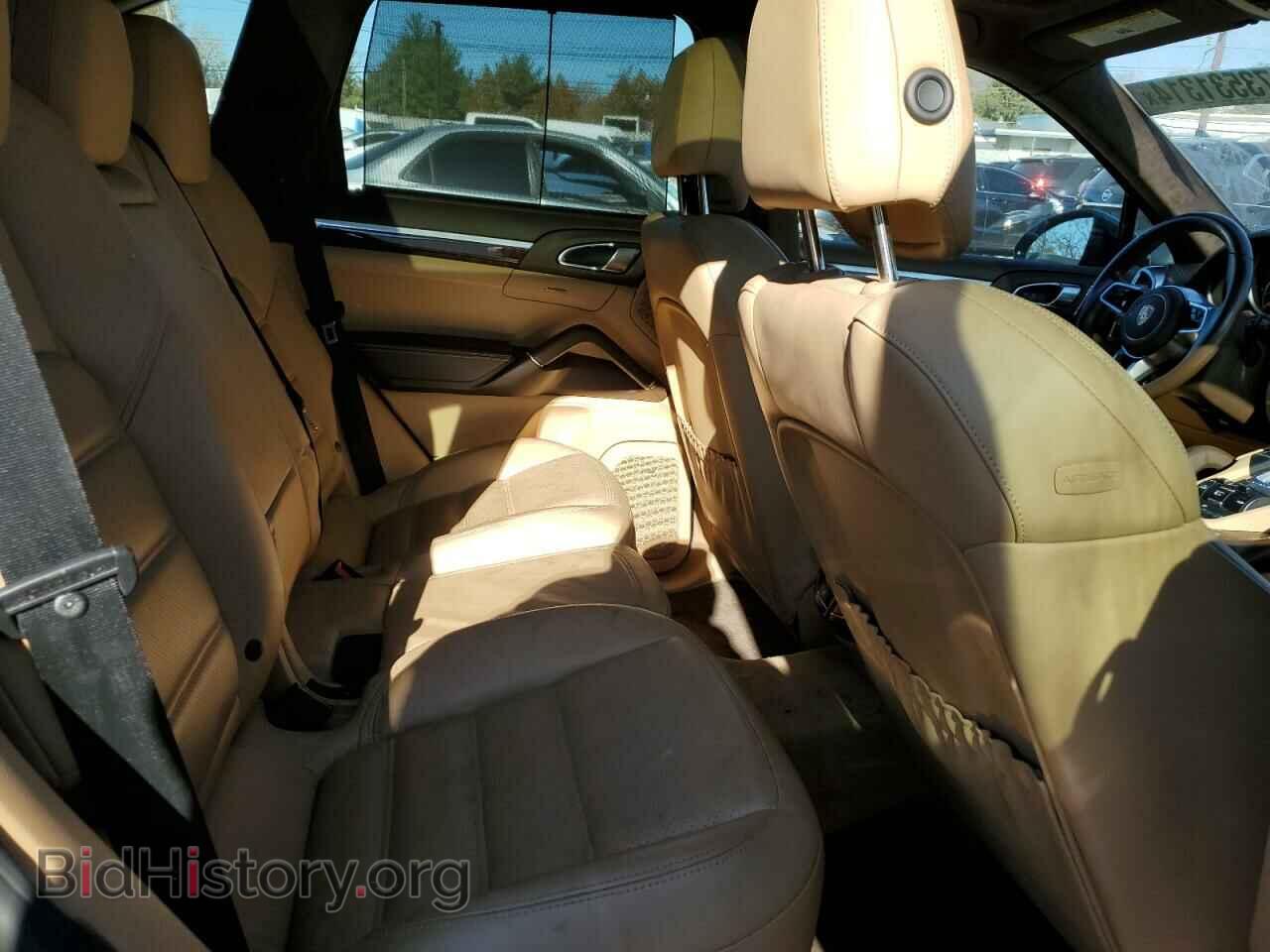 2016 PORSCHE CAYENNE - VIN: WP1AC2A21GLA89382 - Фото 11
