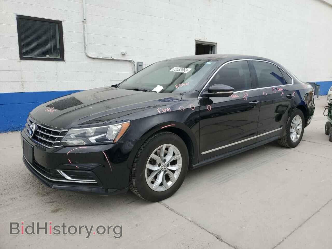 Photo 1VWAT7A39GC003496 - VOLKSWAGEN PASSAT 2016