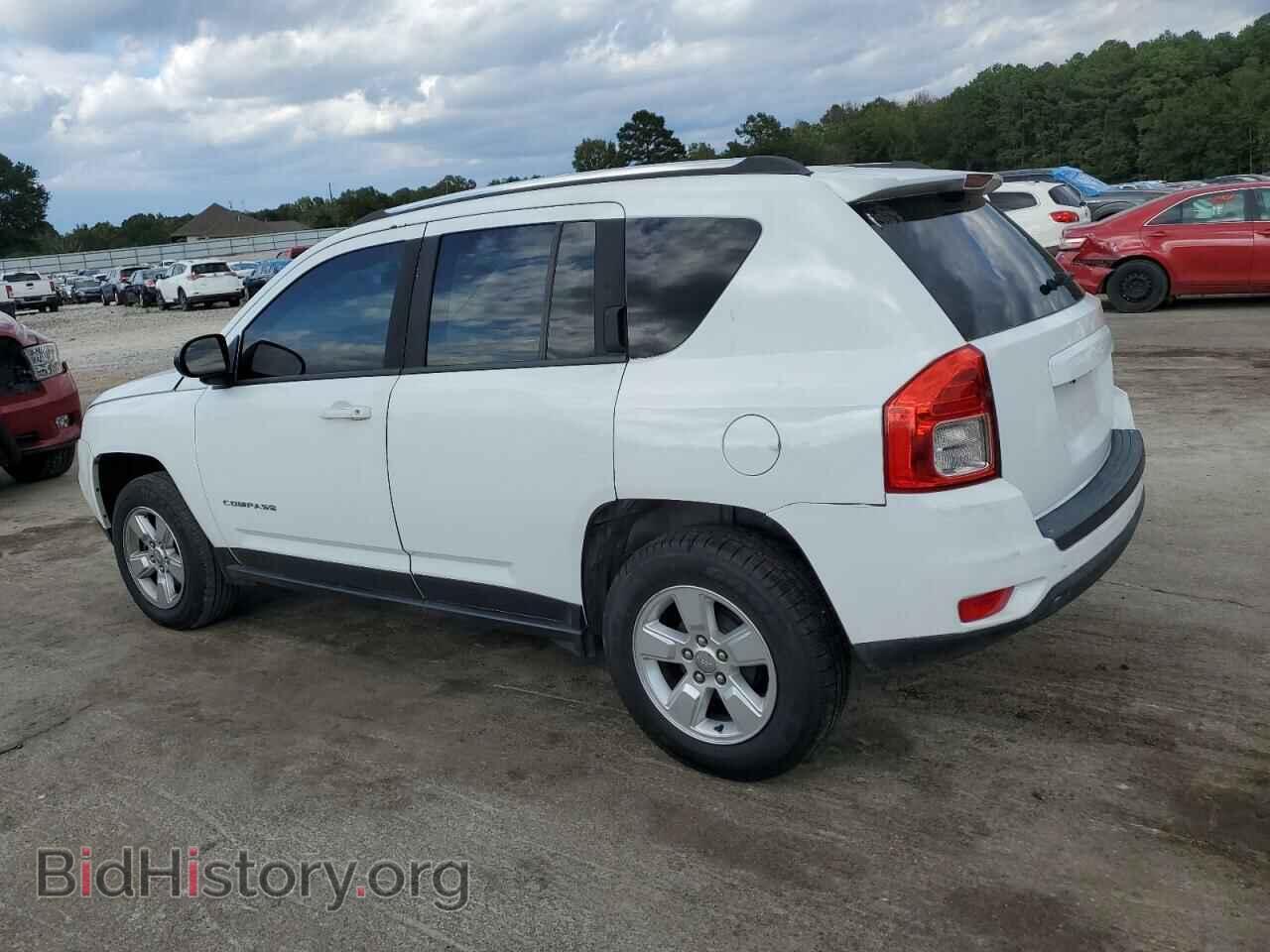 2015 JEEP COMPASS - VIN: 1C4NJCBA5FD250121 - Photo 2