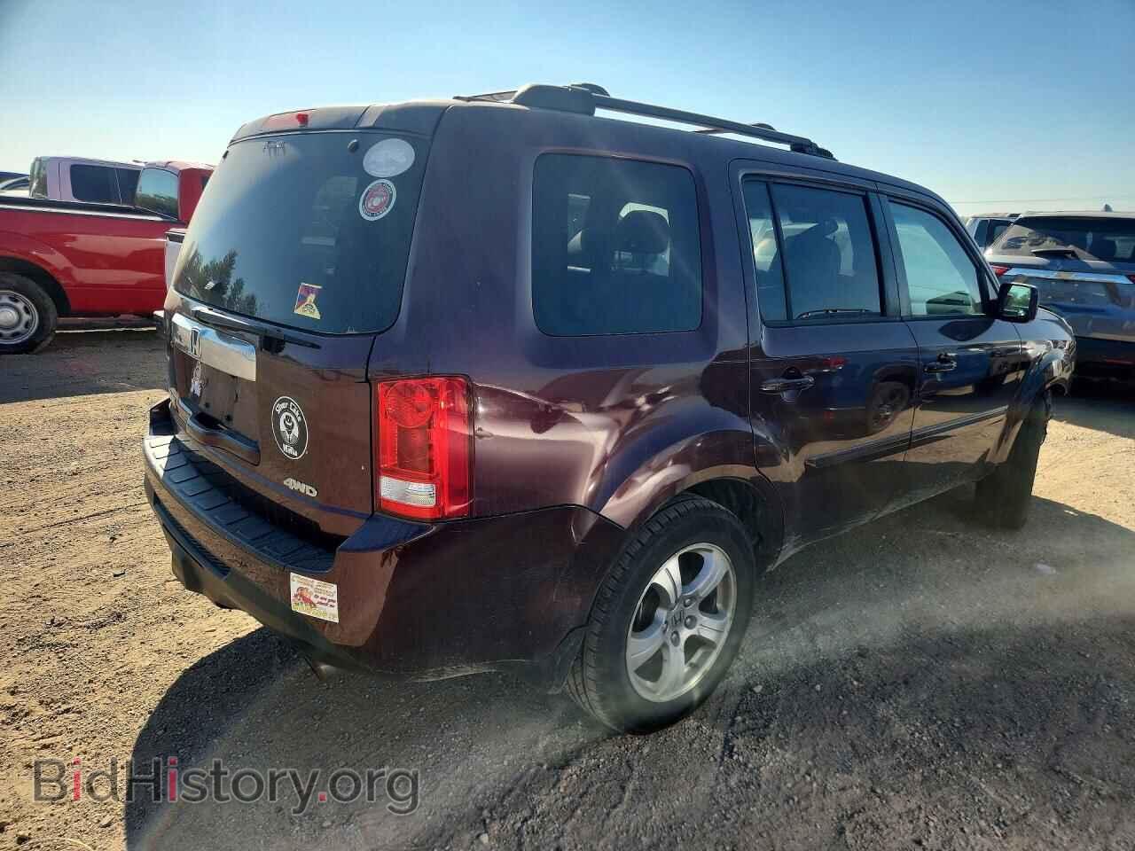 2012 Honda PILOT (VIN 5FNYF4H50CB015936) — фото 3 из 13