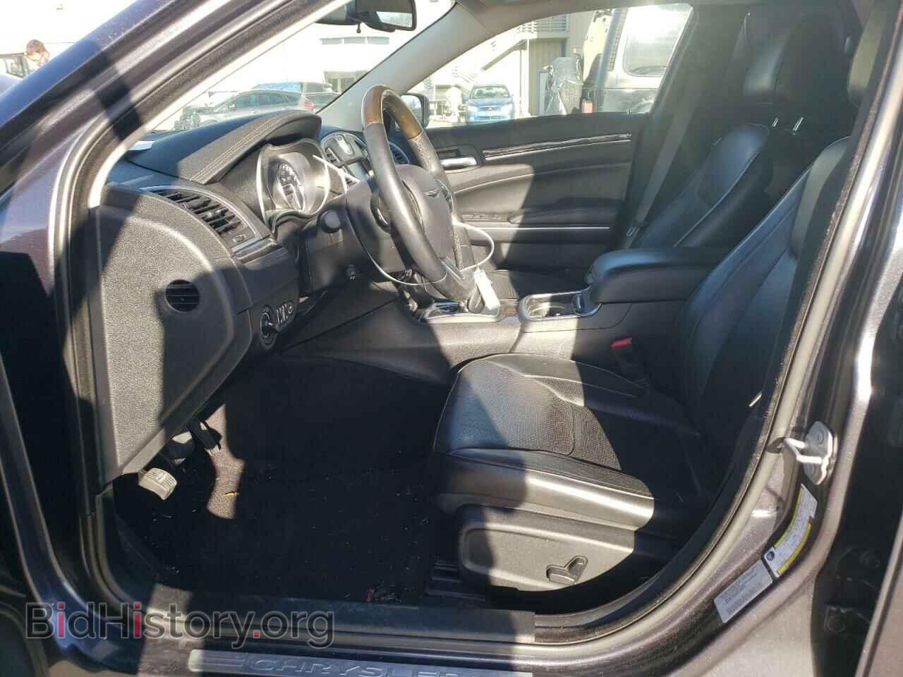 2017 CHRYSLER 300 - VIN: 2C3CCAEGXHH645752 - Фото 7