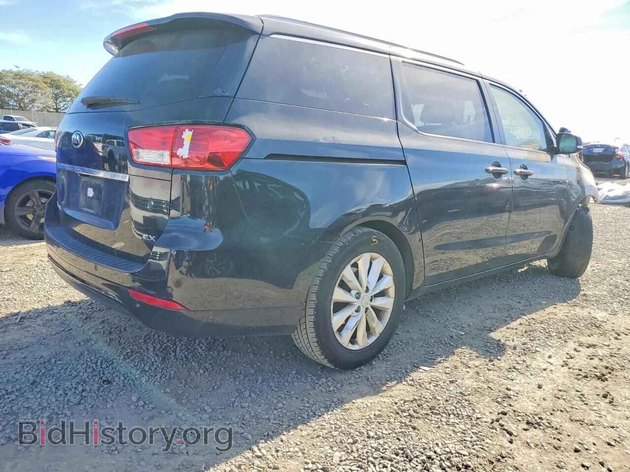 2017 KIA All Models - VIN: KNDMC5C10H6272275 - Фото 3