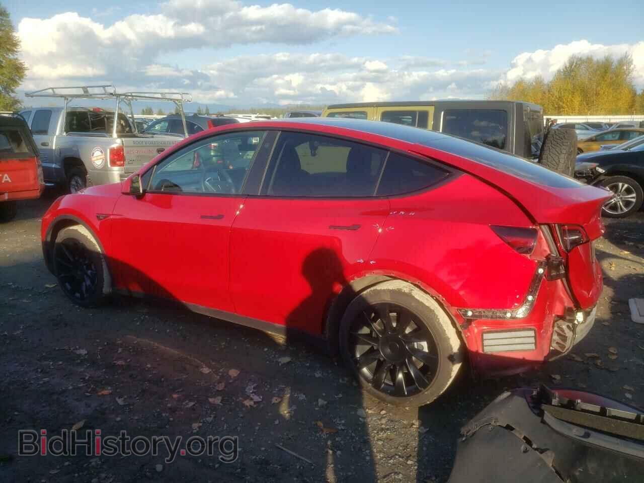2021 TESLA MODEL Y - VIN: 5YJYGDEEXMF074527 - Фото 2