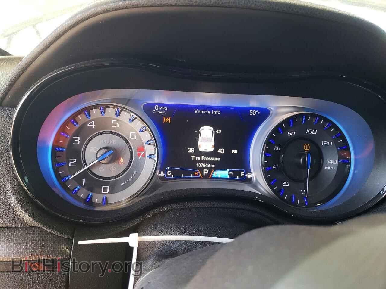 2015 CHRYSLER 300 - VIN: 2C3CCABG1FH868134 - Фото 9