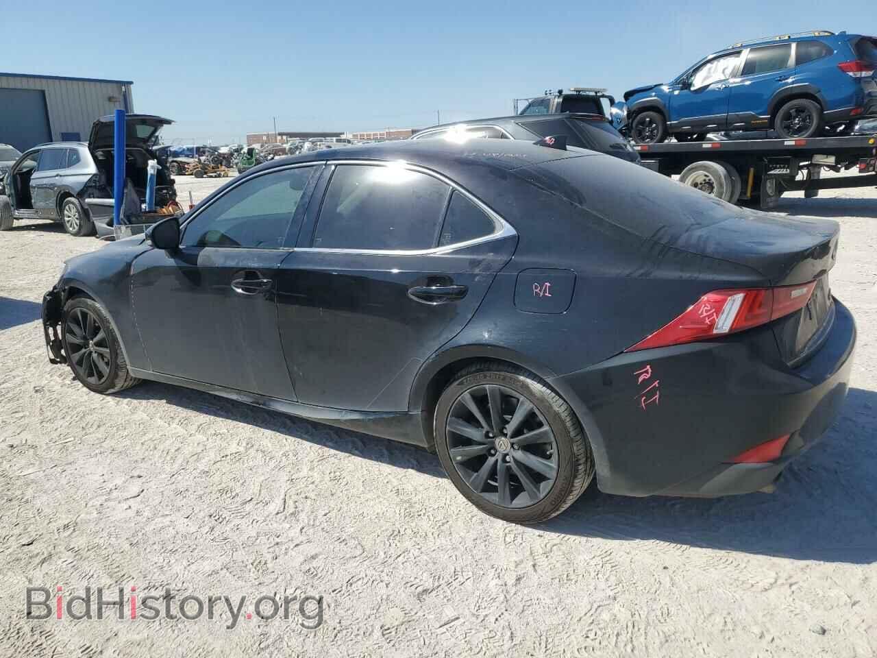 2016 LEXUS IS - VIN: JTHBA1D2XG5022932 - Фото 2