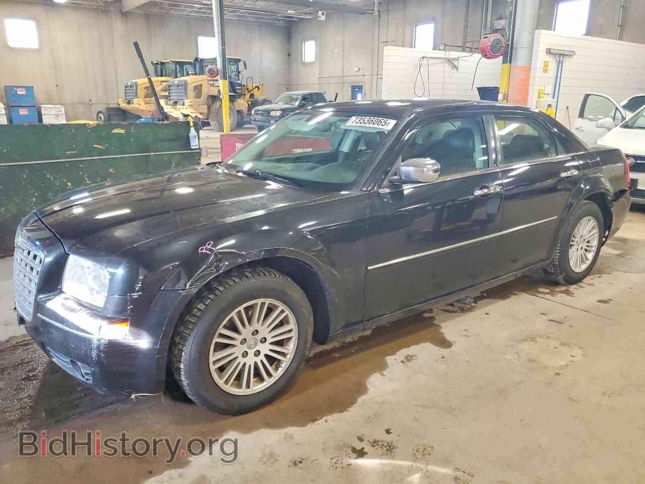 Photo 2C3CA5CV4AH249904 - CHRYSLER 300 2010