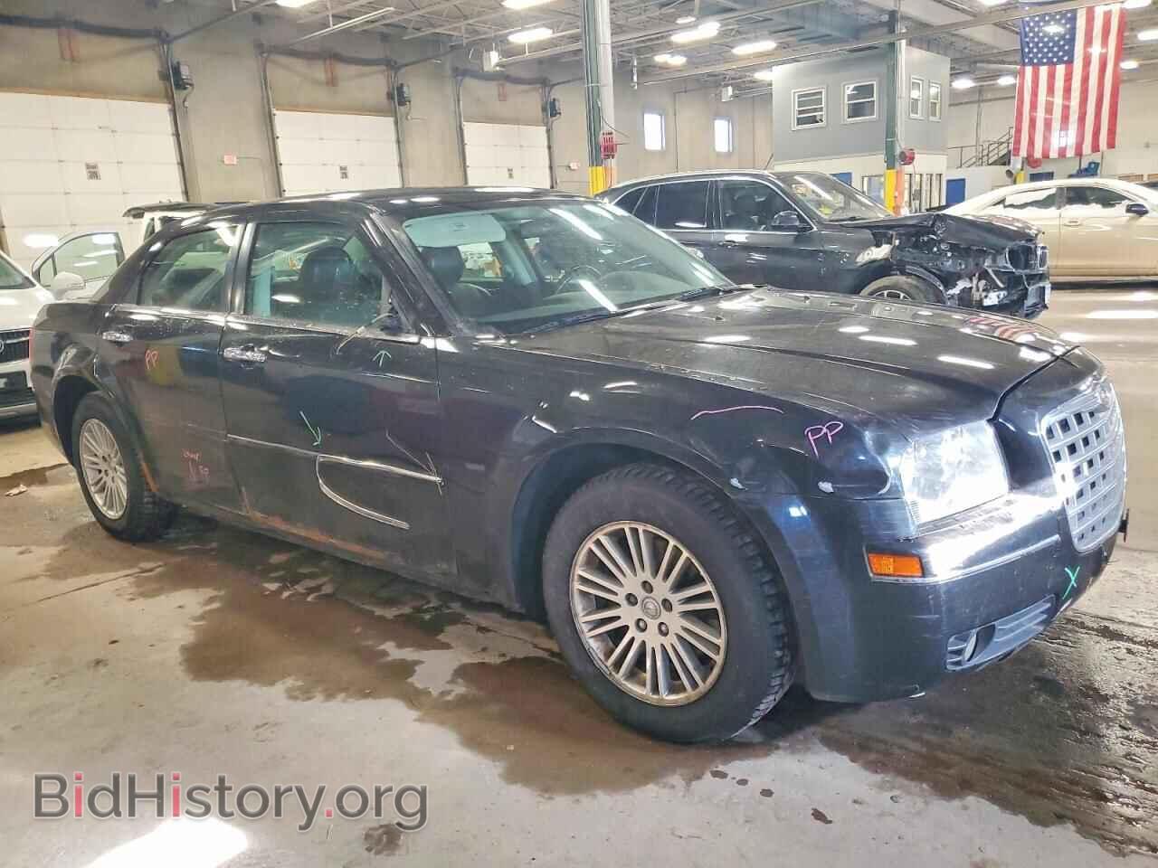 2010 CHRYSLER 300 - VIN: 2C3CA5CV4AH249904 - Фото 4