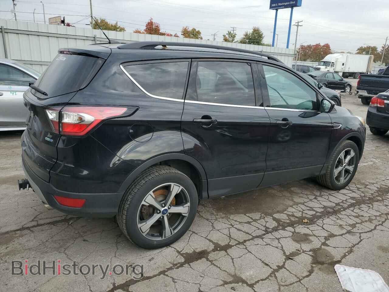 2017 FORD ESCAPE - VIN: 1FMCU9G90HUE53786 - Фото 3