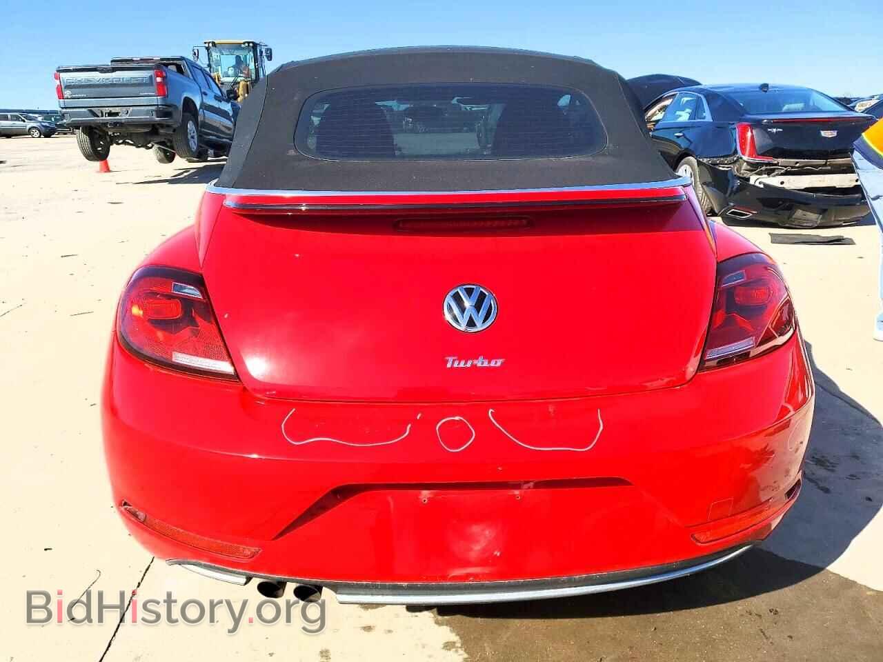 2018 VOLKSWAGEN BEETLE - VIN: 3VW5DAAT8JM516708 - Фото 6