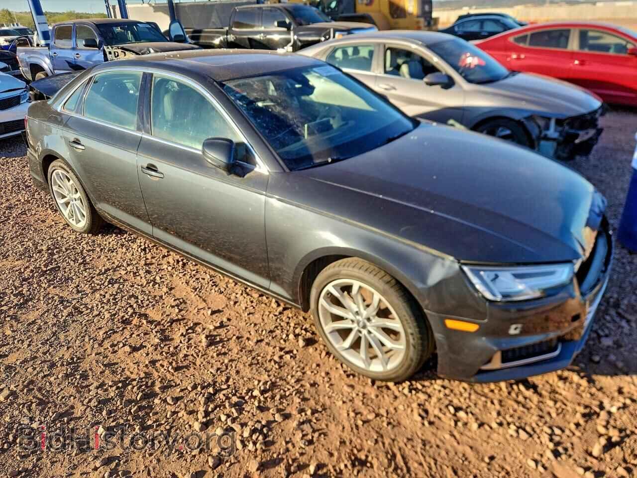 2019 AUDI A4 - VIN: WAUHMAF40KN007914 - Фото 4