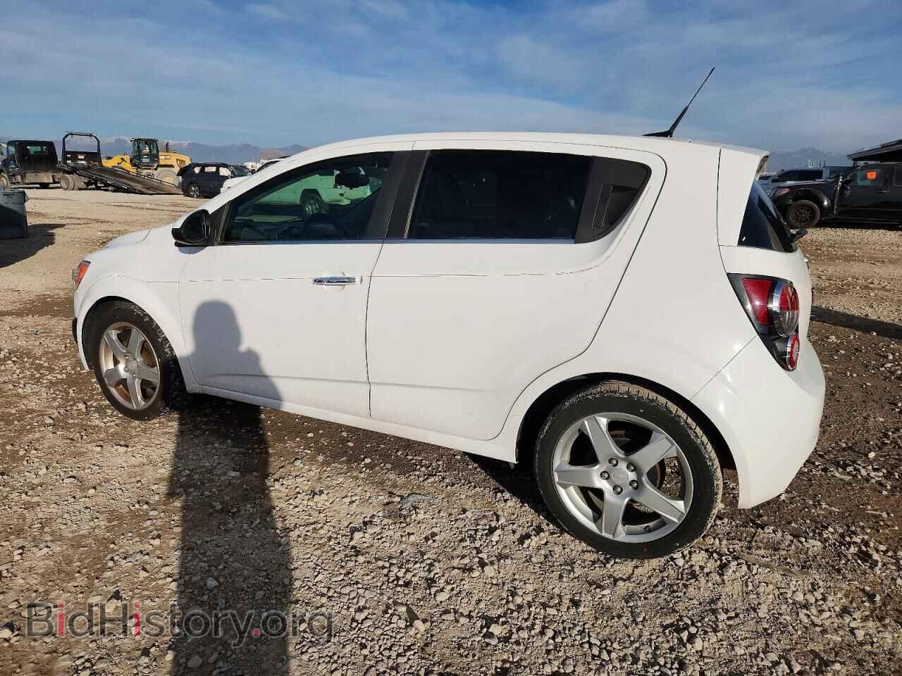 2014 CHEVROLET SONIC - VIN: 1G1JE6SB1E4134774 - Фото 2