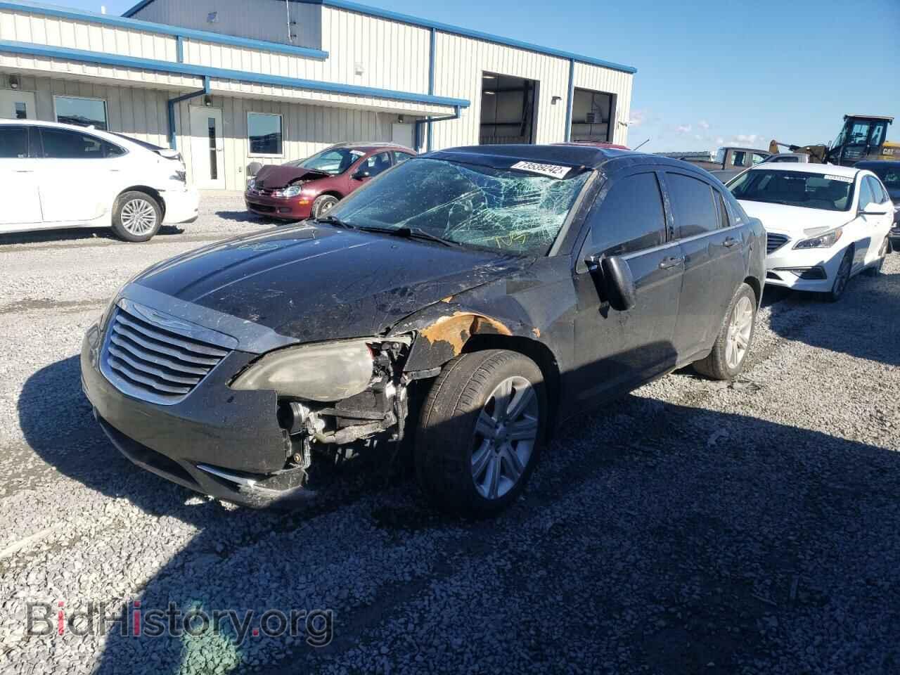 Photo 1C3BC1FB7BN607814 - CHRYSLER 200 2011