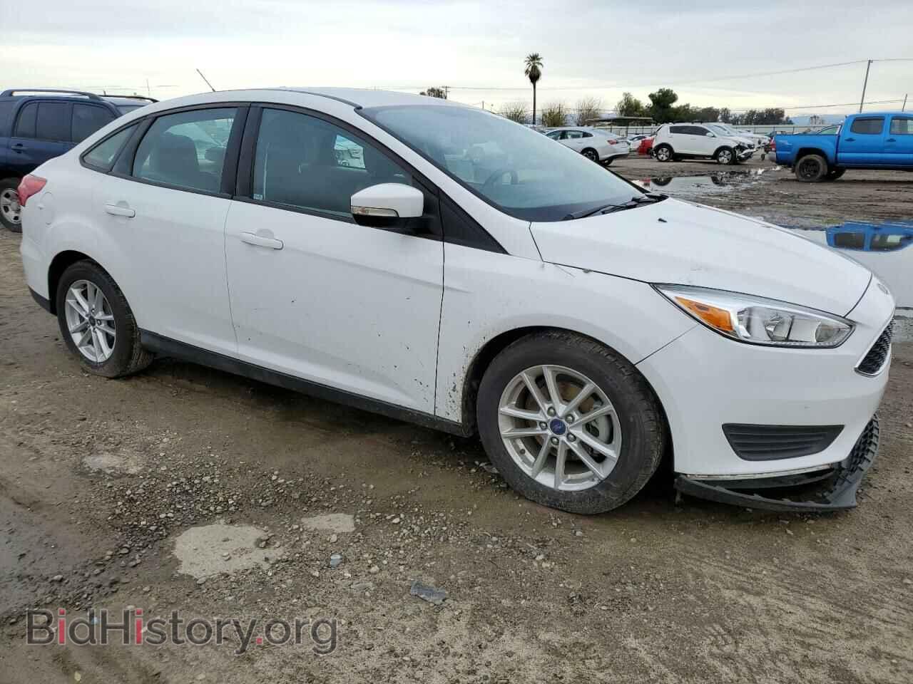 2017 FORD FOCUS - VIN: 1FADP3F23HL204542 - Photo 4