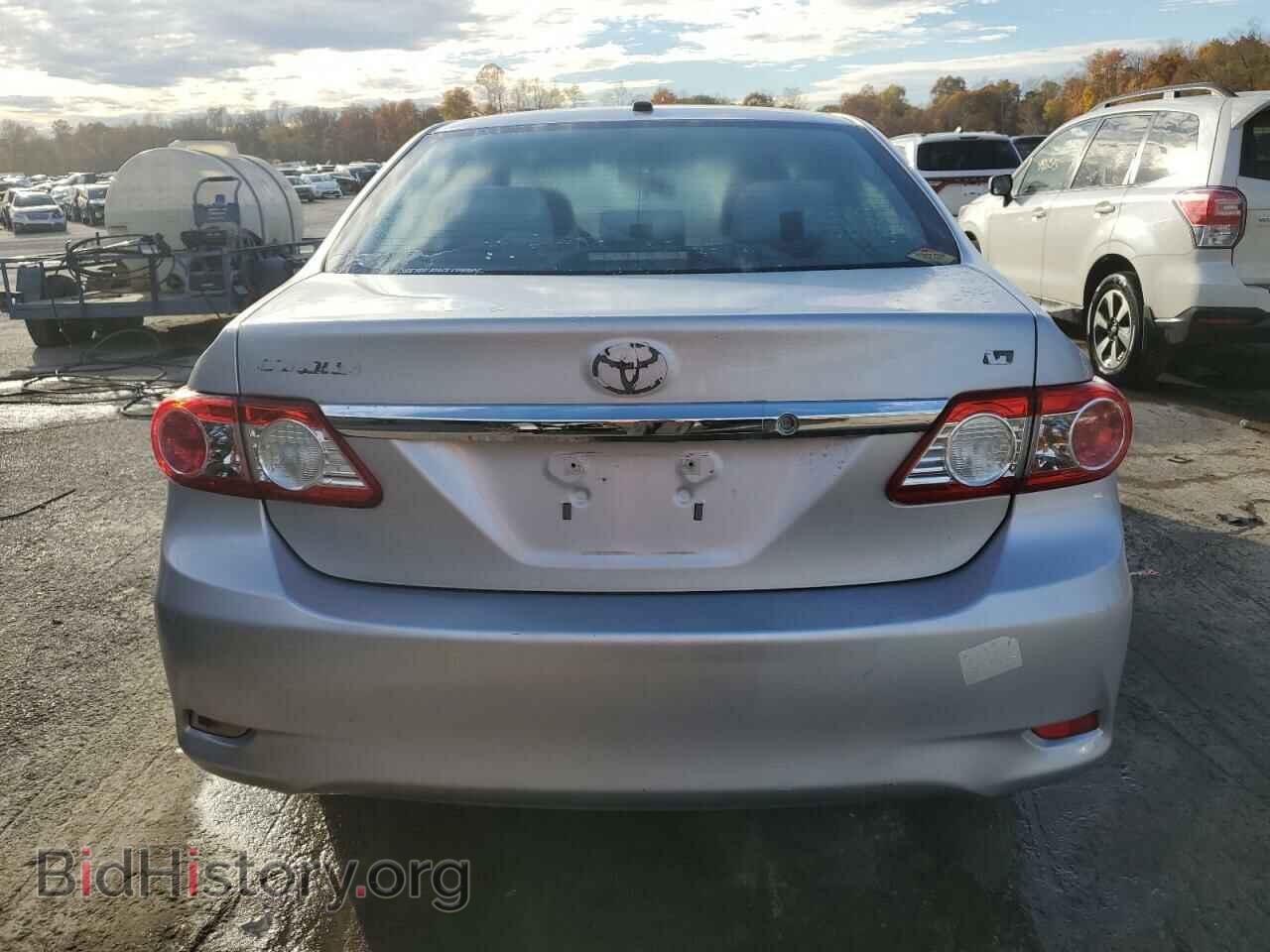 2011 TOYOTA COROLLA - VIN: 2T1BU4EE6BC675143 - Фото 6