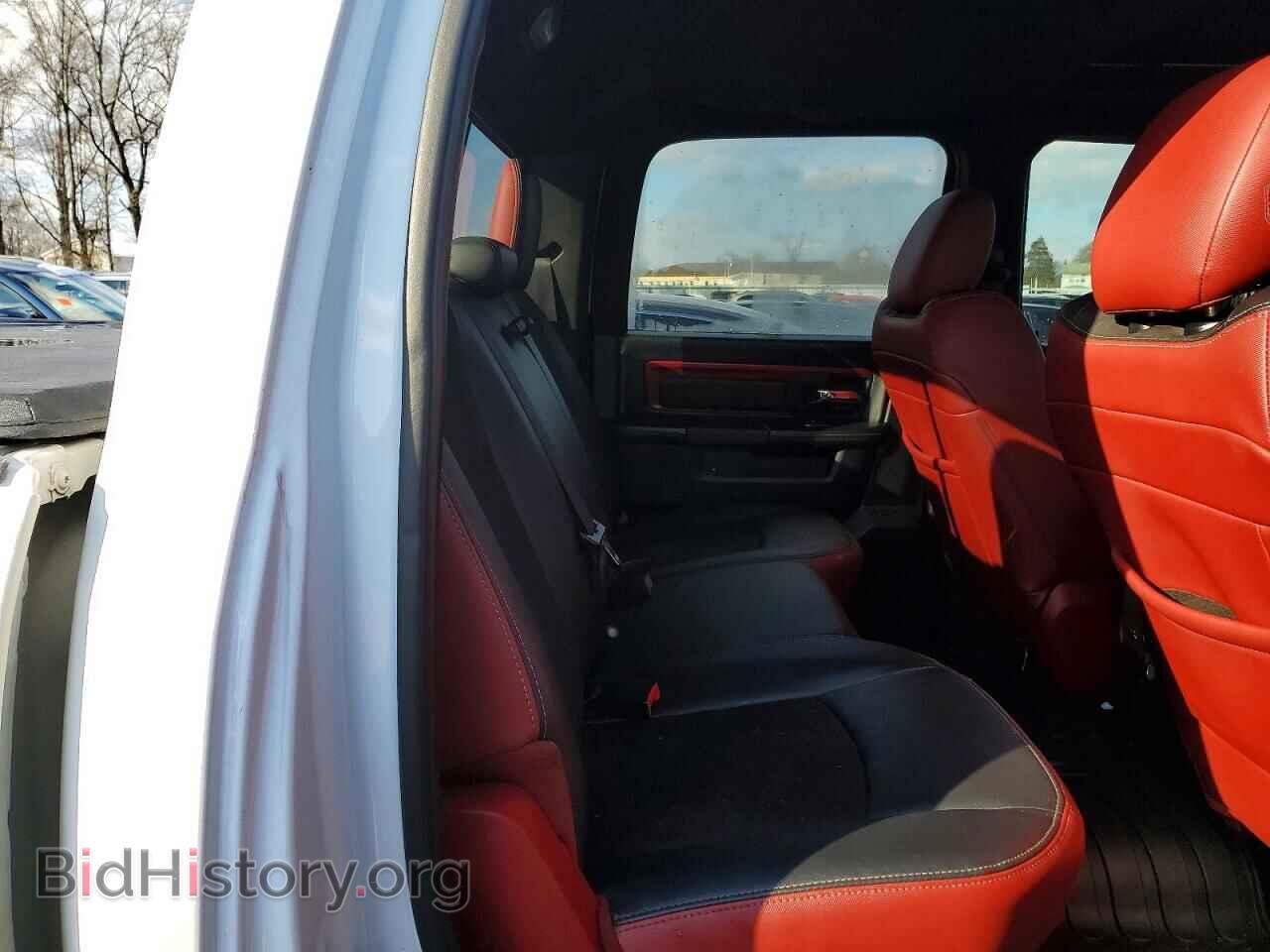 2016 RAM 1500 - VIN: 1C6RR7YT8GS110739 - Фото 10