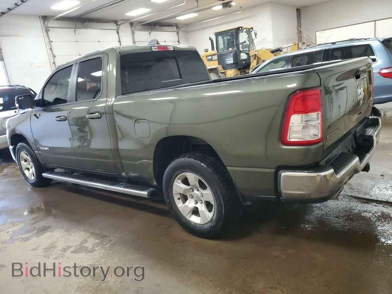 2021 RAM 1500 - VIN: 1C6SRFBT3MN696054 - Фото 2