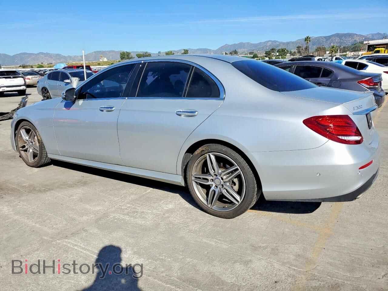 2017 MERCEDES-BENZ E-CLASS - VIN: WDDZF4JBXHA181102 - Фото 2
