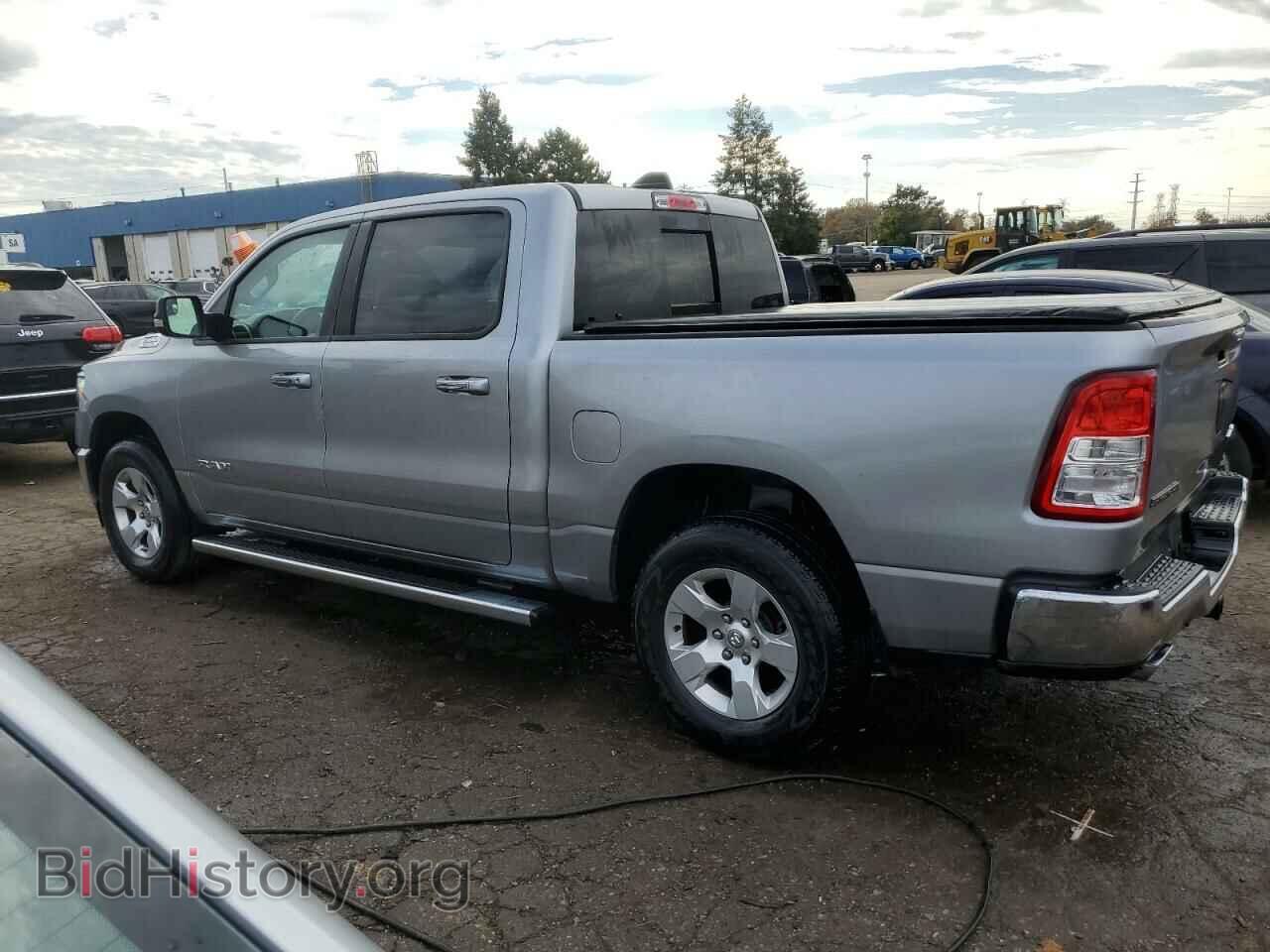 2020 RAM 1500 - VIN: 1C6SRFFT2LN140844 - Фото 2