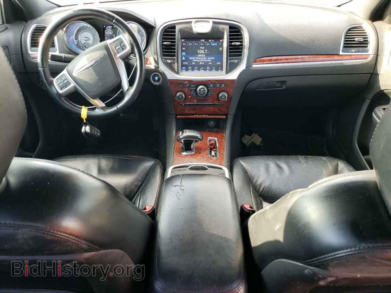 2013 CHRYSLER 300 - VIN: 2C3CCAAG4DH588609 - Фото 8