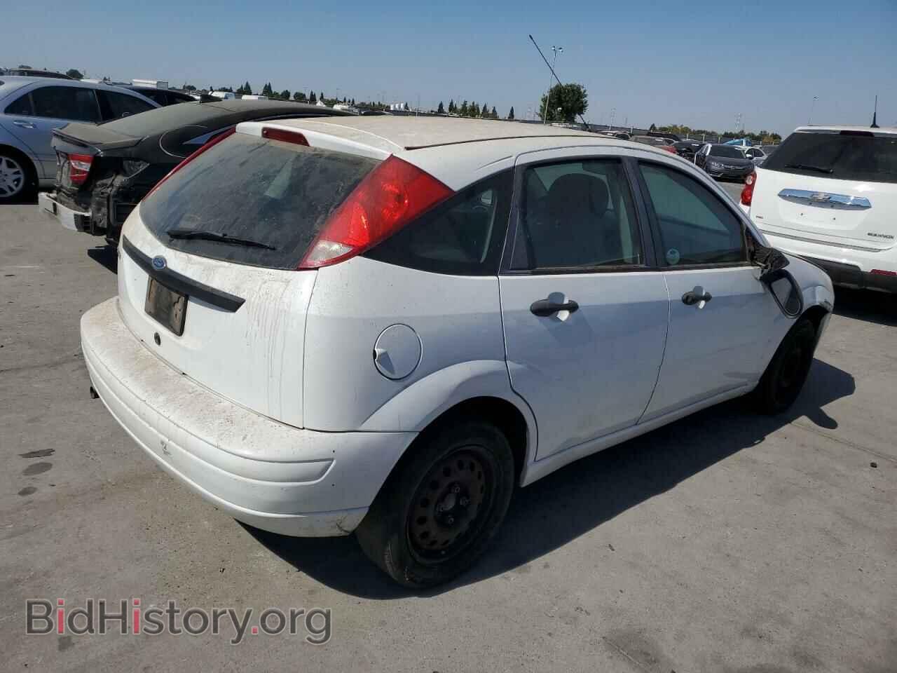 2007 FORD FOCUS - VIN: 1FAFP37N47W246667 - Фото 3