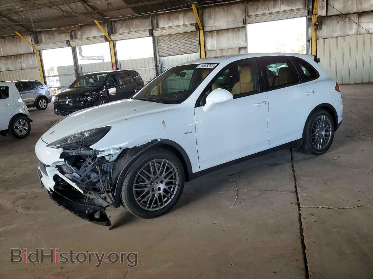 Photo WP1AF2A26DLA43078 - PORSCHE CAYENNE 2013