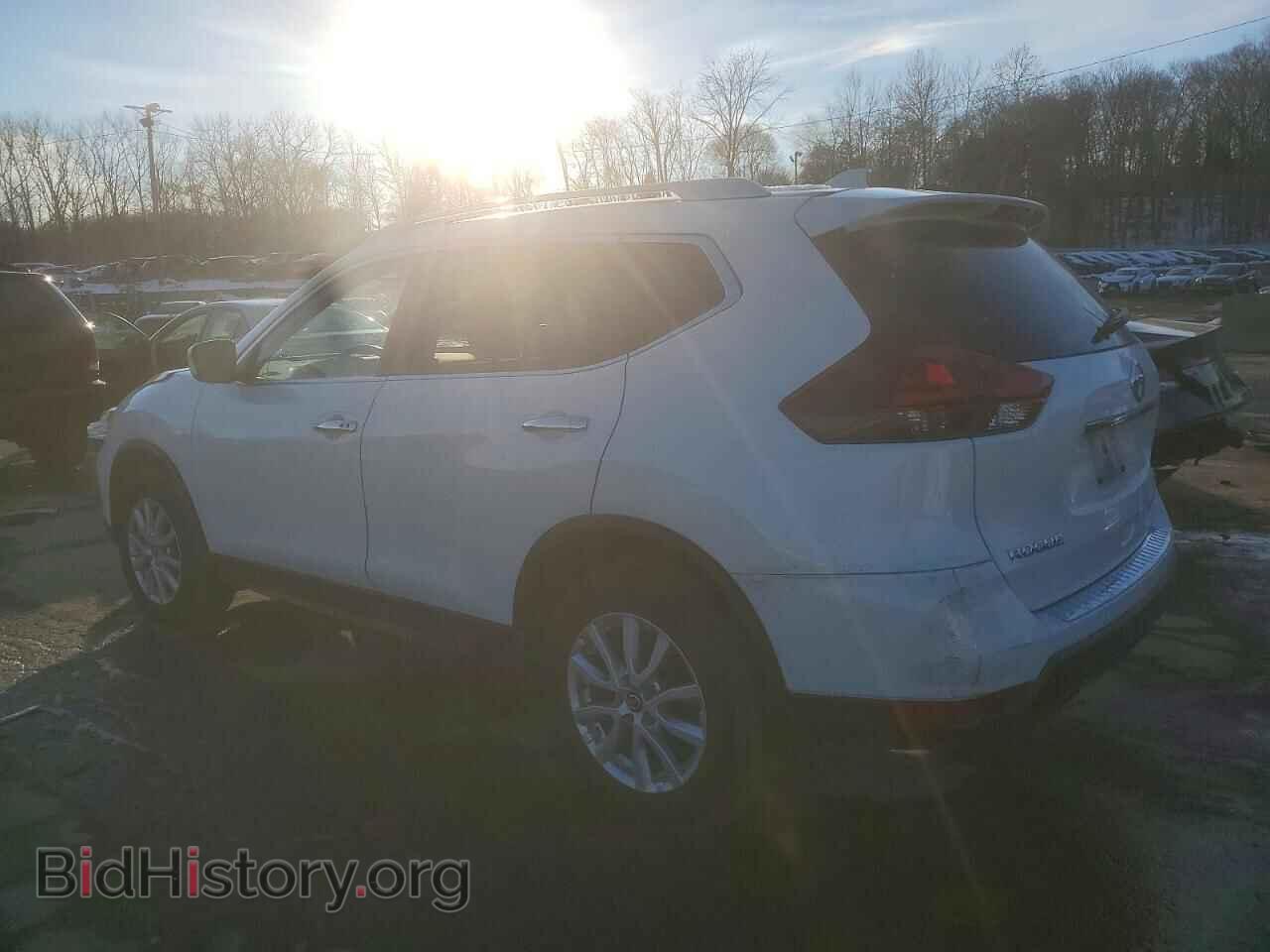 2018 NISSAN ROGUE - VIN: KNMAT2MV6JP602679 - Фото 2