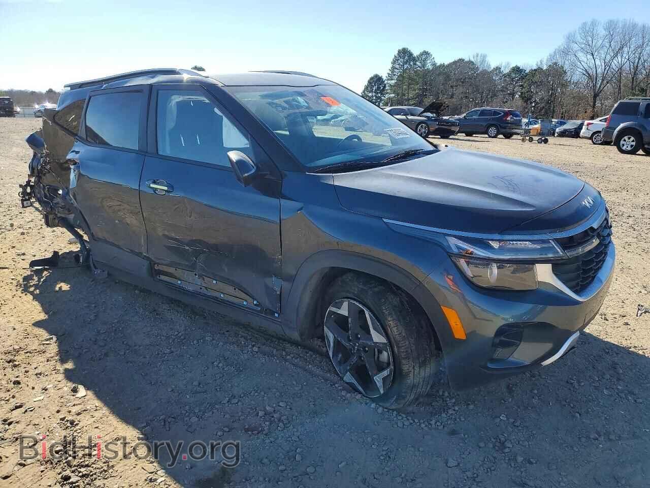 2025 KIA SELTOS - VIN: KNDEU2AA2S7698456 - Фото 4