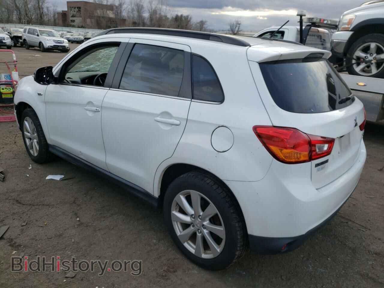 2015 MITSUBISHI OUTLANDER - VIN: 4A4AR4AW3FE025189 - Фото 2