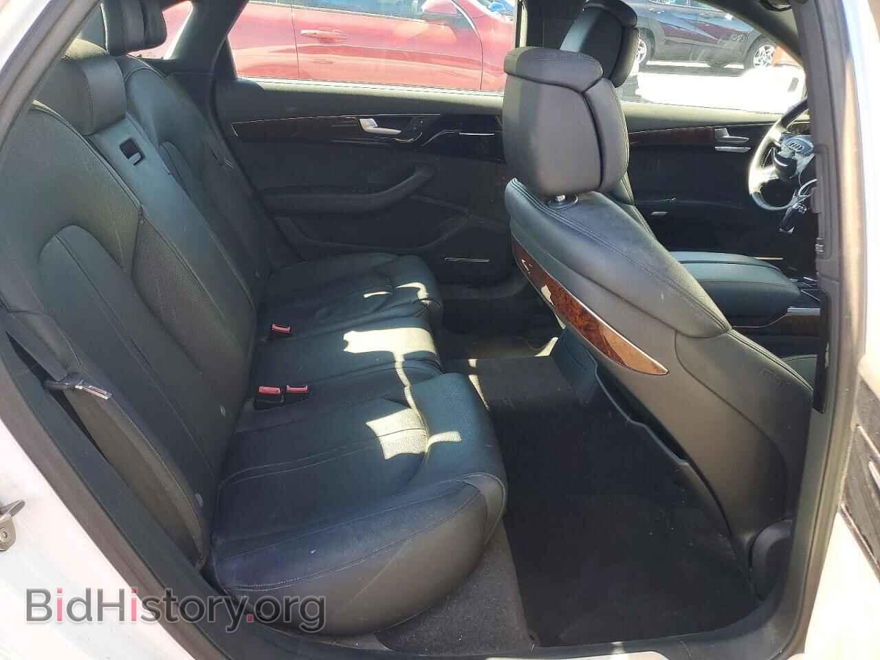 2014 Audi A8 (VIN WAURGAFD4EN005020) — photo 10 of 13