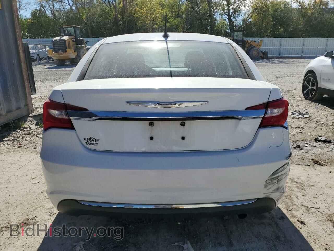 2012 CHRYSLER 200 - VIN: 1C3CCBCBXCN226717 - Фото 6