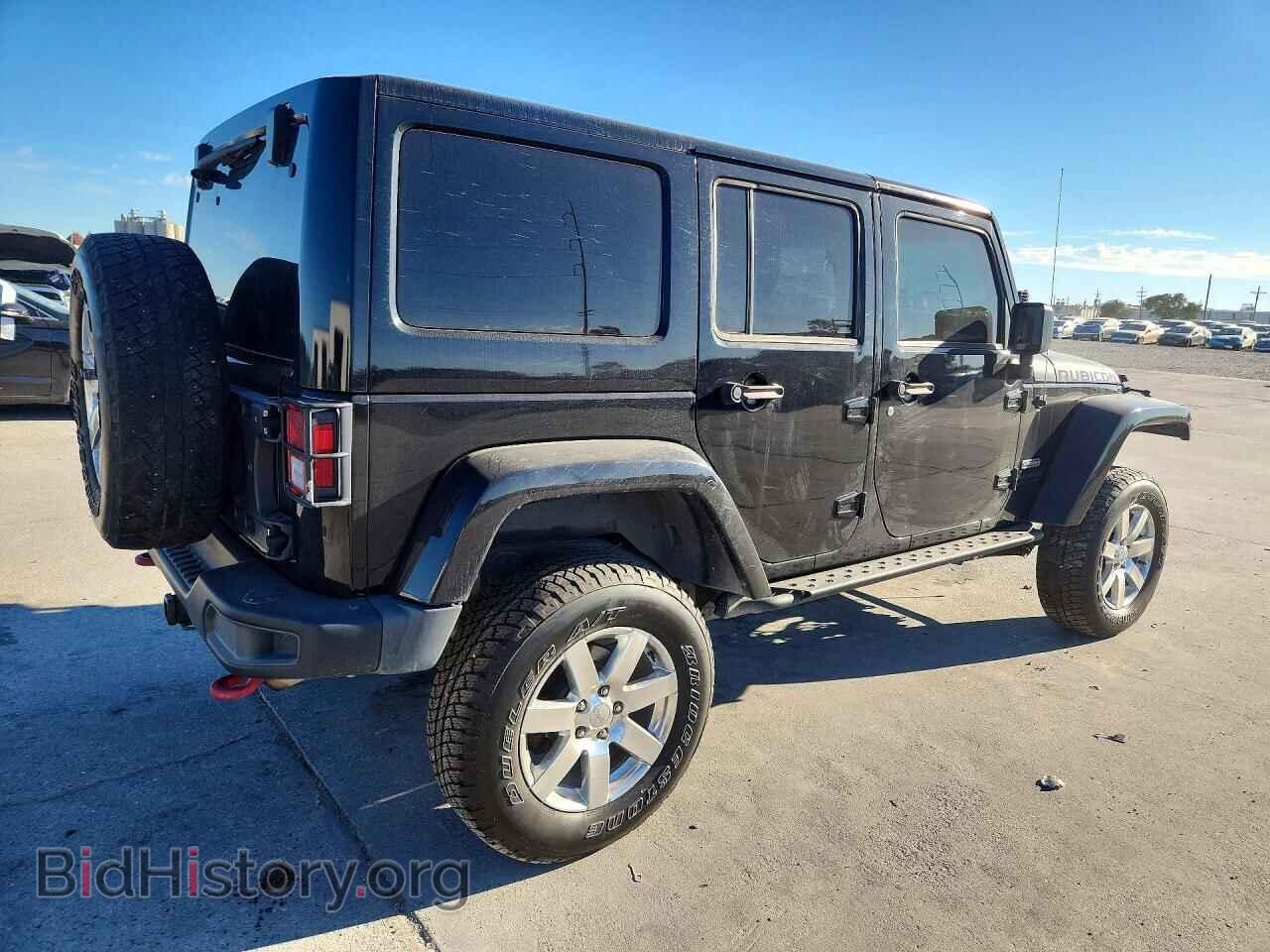 2017 Jeep WRANGLER (VIN 1C4BJWFG3HL683903) — photo 3 of 13