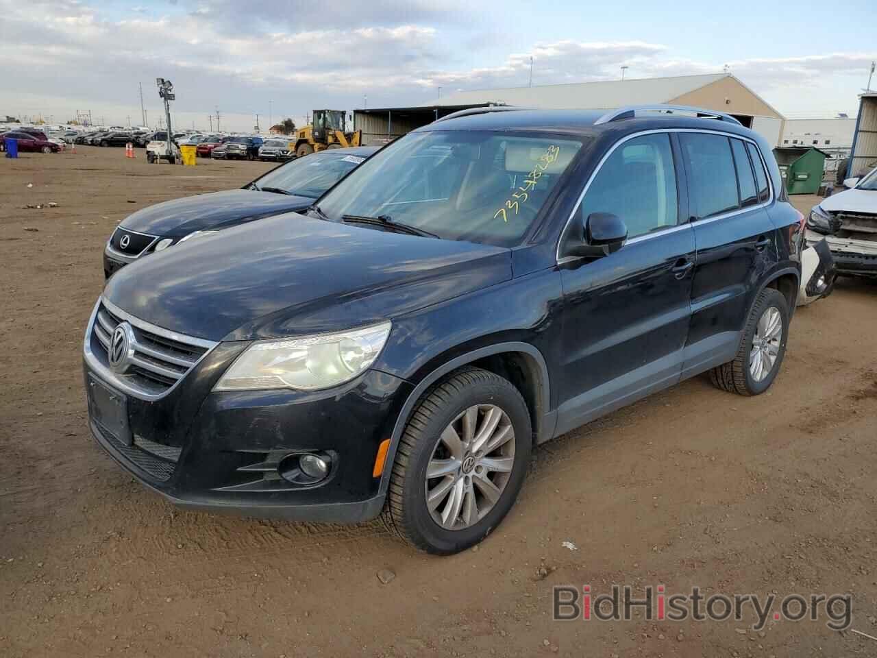 Photo WVGBV7AX5BW527266 - VOLKSWAGEN TIGUAN 2011